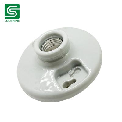 China OEM White American Flush Mounts Fixtures Round Porcelain Light Socket Fabricante